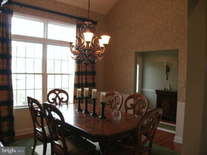 334 Stone Ridge Drive Dover, DE 19901 - Photo 6 of 25 Dining Room