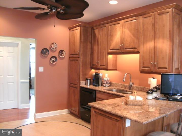 334 Stone Ridge Drive Dover, DE 19901 - Photo 8 of 25 Kitchen