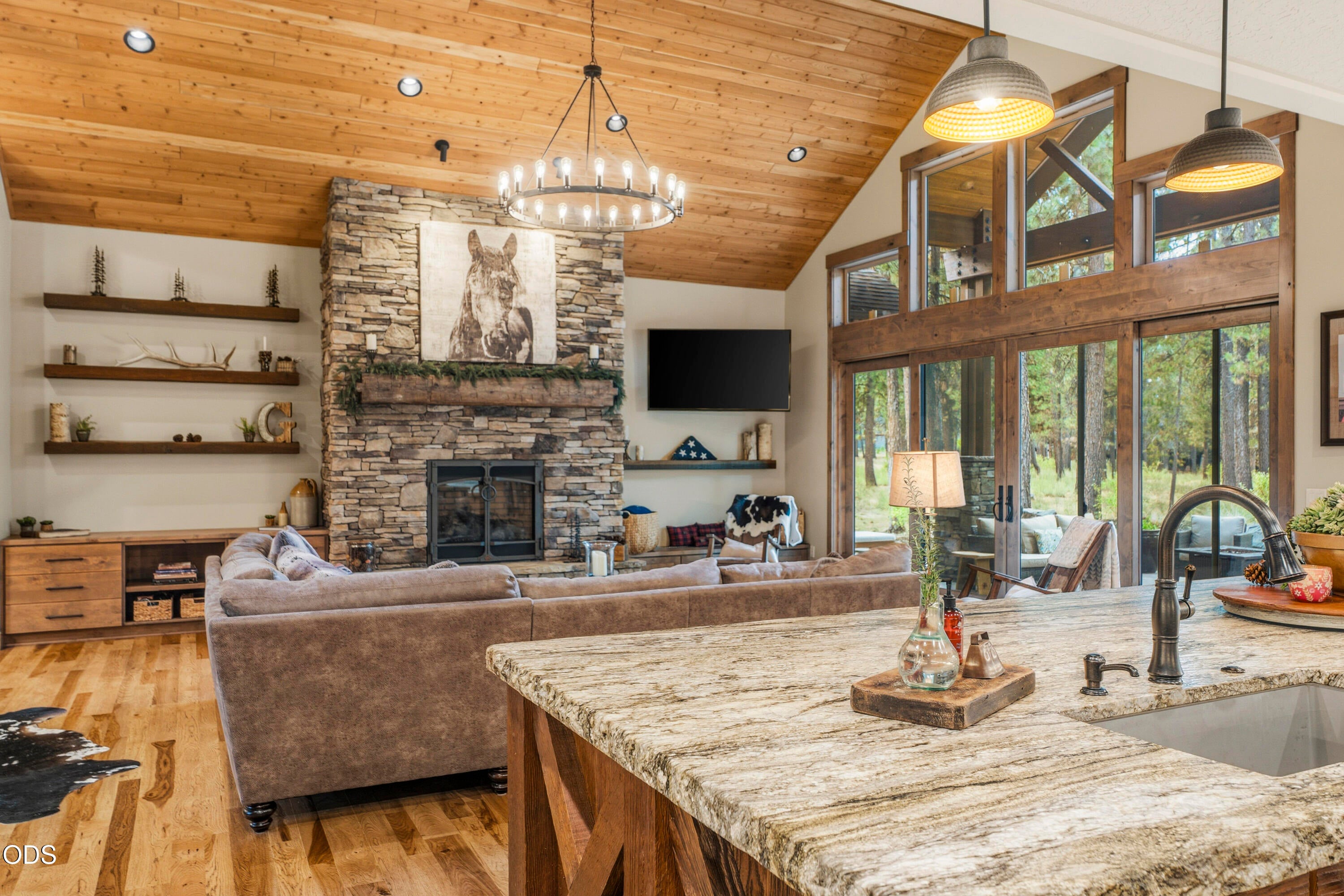 56413 Fireglass Loop, Unit 194 Bend, OR 97707 - Photo 13 of 60 Gallery Image 13