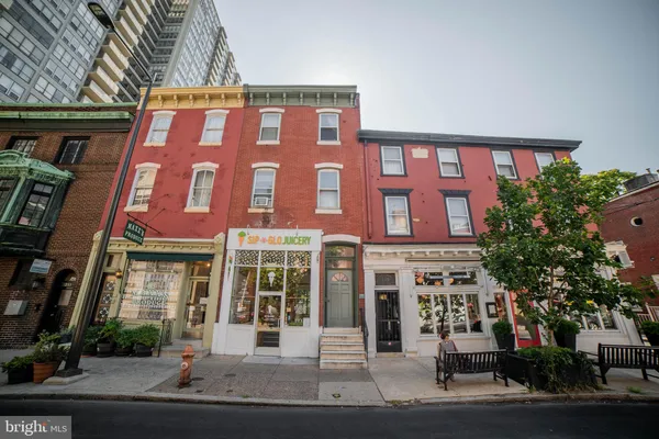 $1,650 | 257 South 20th Street, Unit 2R, Philadelphia, PA 19103