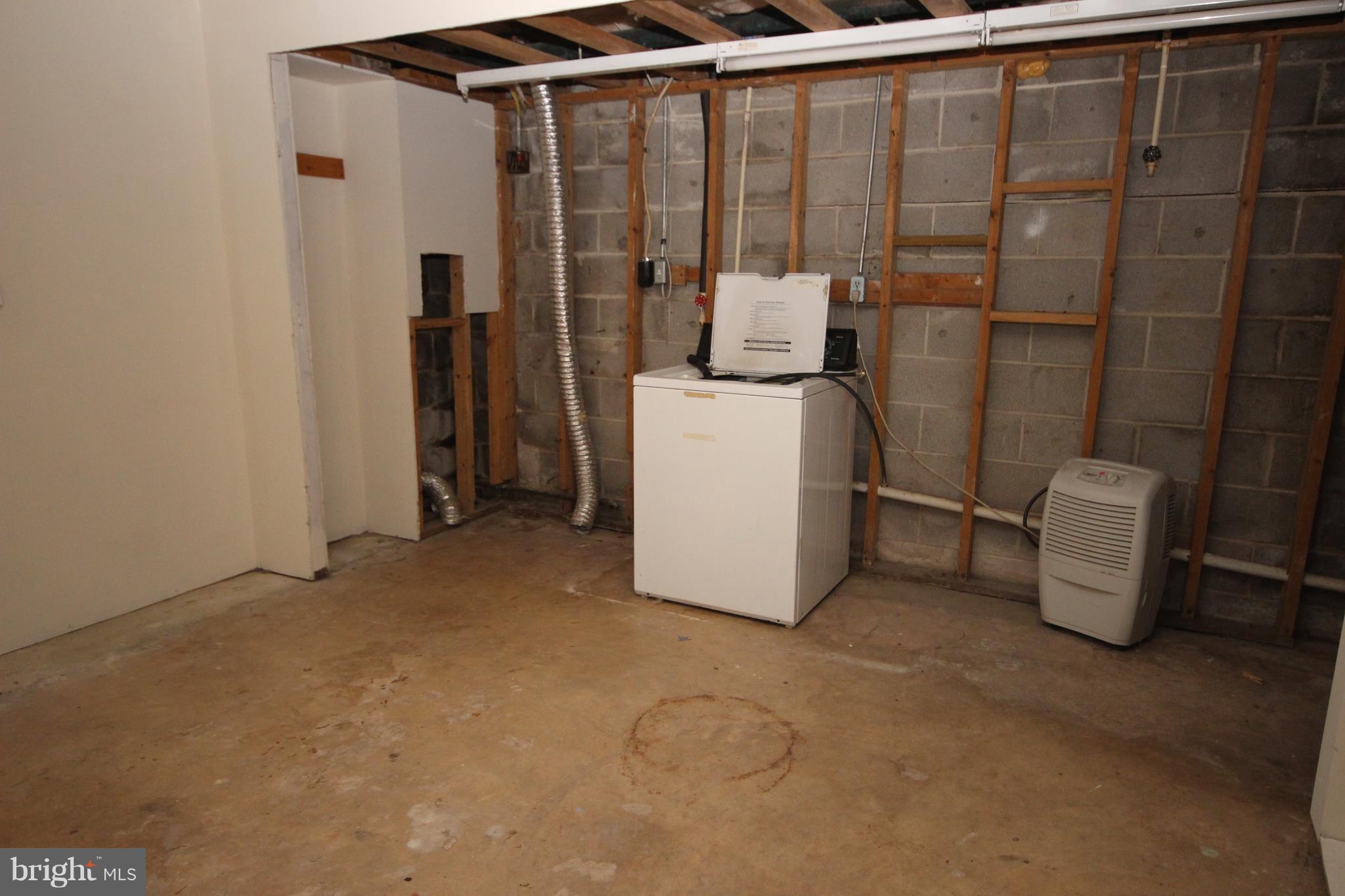 4304 Harney Road Taneytown, MD 21787 - Photo 14 of 14 Interior (General)