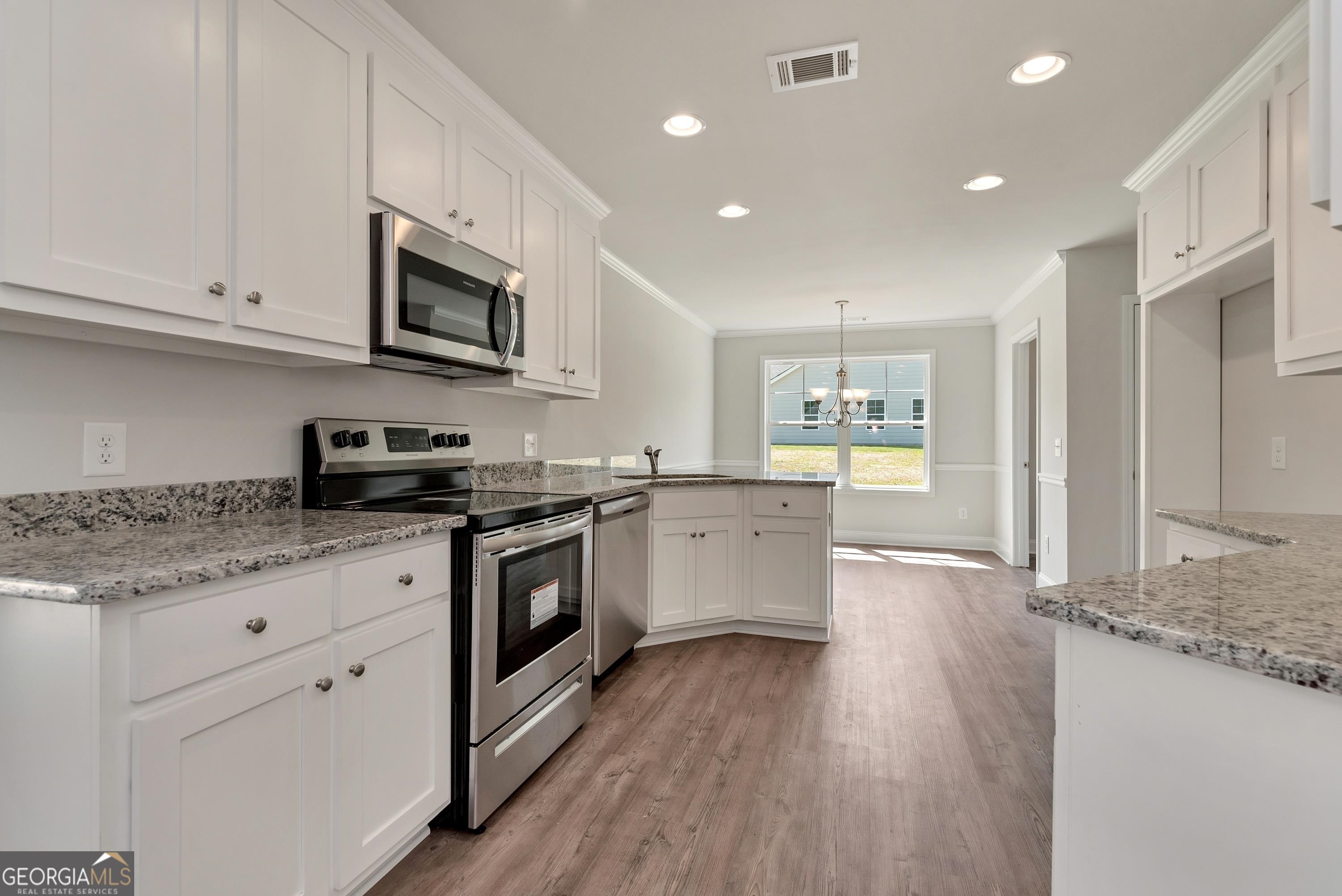 416 Myles Way Winder, GA 30680 - Photo 8 of 32