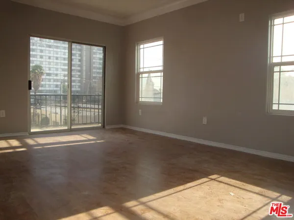 $1,395,000 | 1803 West Maryland Street, Los Angeles, CA 90057