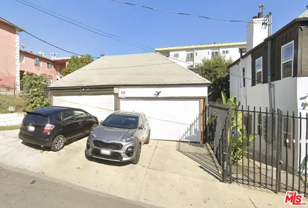 $1,395,000 | 1803 West Maryland Street, Los Angeles, CA 90057