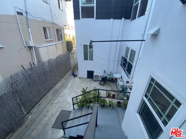 $1,395,000 | 1803 West Maryland Street, Los Angeles, CA 90057