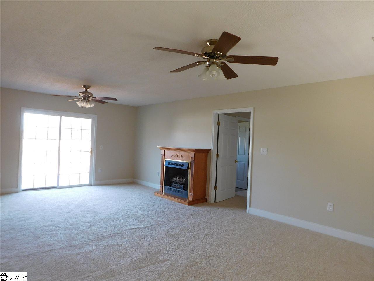 3881 Milam Road Clinton, SC 29325 - Photo 4 of 30 Gallery Image 4