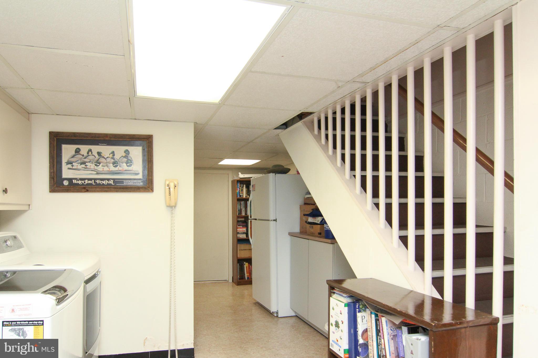 234 Hook Road Westminster, MD 21157 - Photo 19 of 26 Access to FamilyRm, W