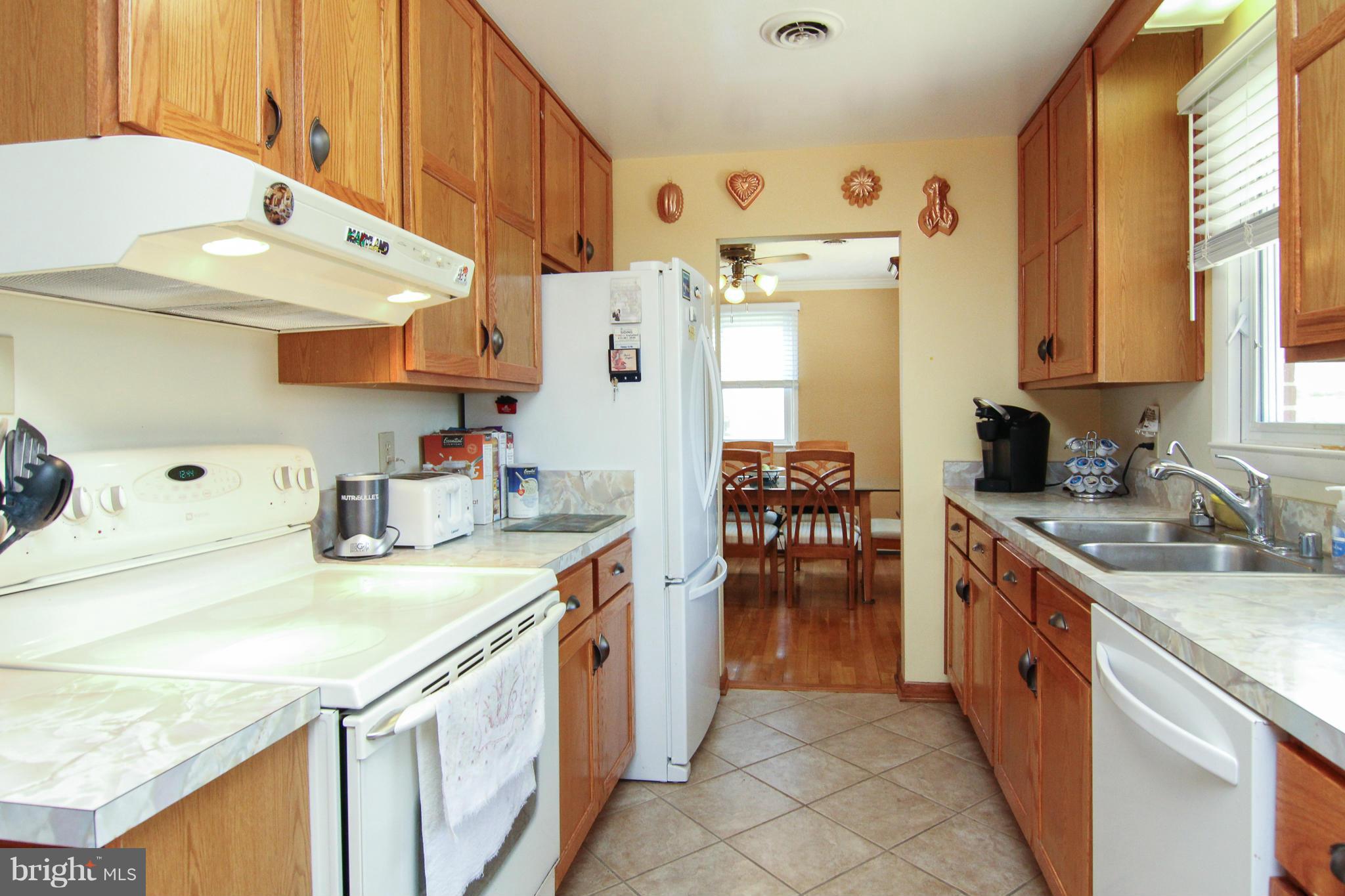 234 Hook Road Westminster, MD 21157 - Photo 8 of 26 Kitchen