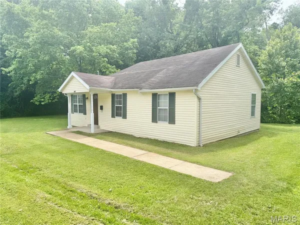 $124,900 | 1408 West Congress Street, Pacific, MO 63069
