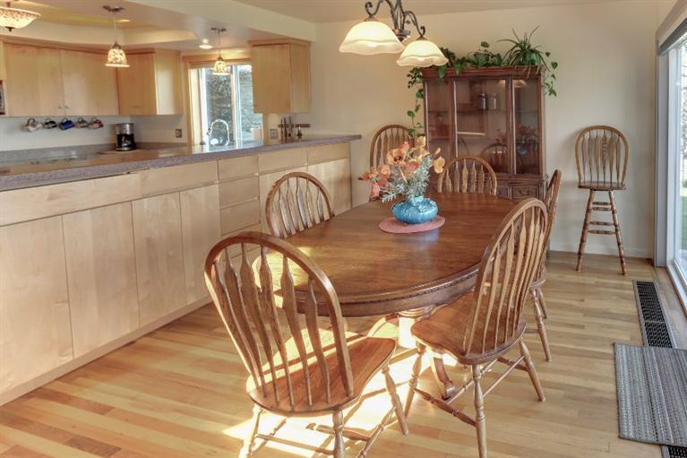 630 Holton Road Talent, OR 97540 - Photo 11 of 35 Additional Photo