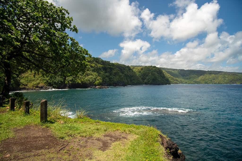 Nahiku Road Hana, HI 96713 - Photo 19 of 30 a view of a lake
