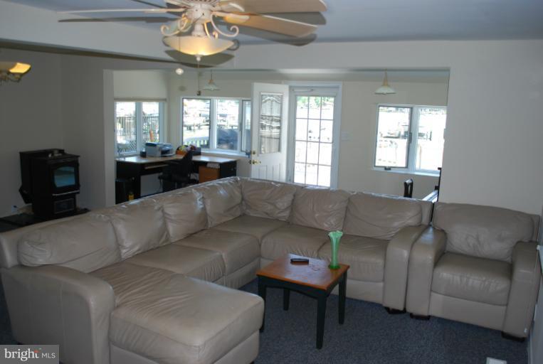 1153 Seneca Road Middle River, MD 21220 - Photo 21 of 30 Living Room