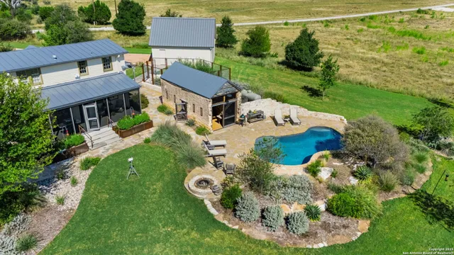 $2,895,000 | 716 Arbor Ridge Road, Fredericksburg, TX 78624
