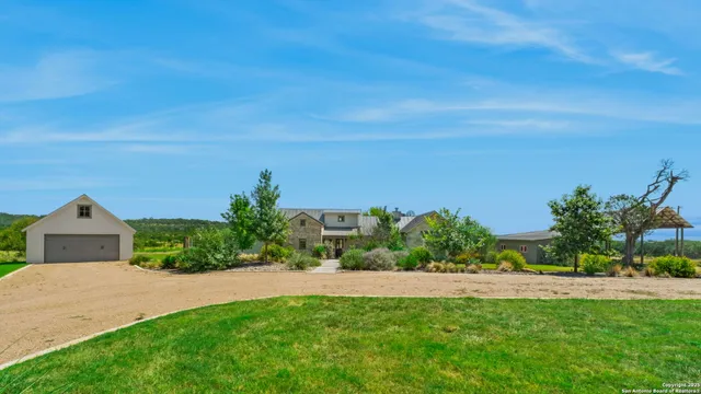 $2,895,000 | 716 Arbor Ridge Road, Fredericksburg, TX 78624