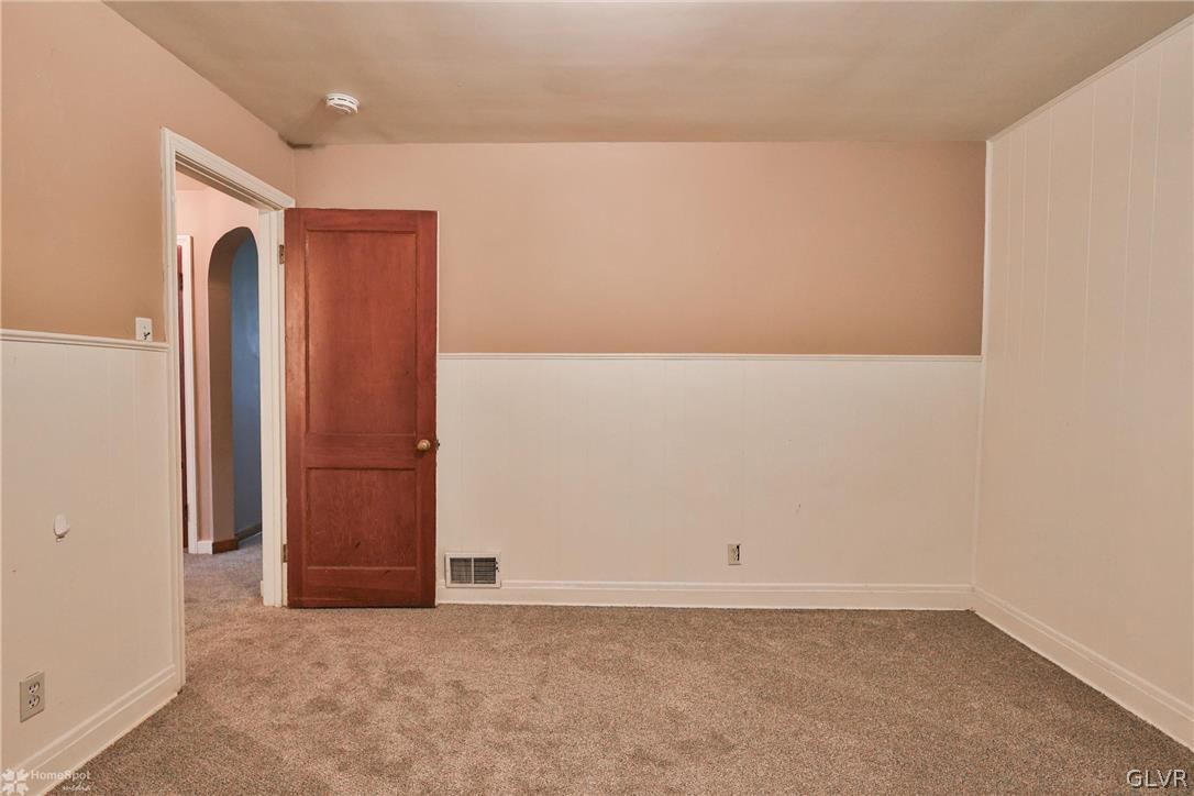 4146 Oakland Road Bethlehem, PA 18020 - Photo 18 of 42 Gallery Image 18