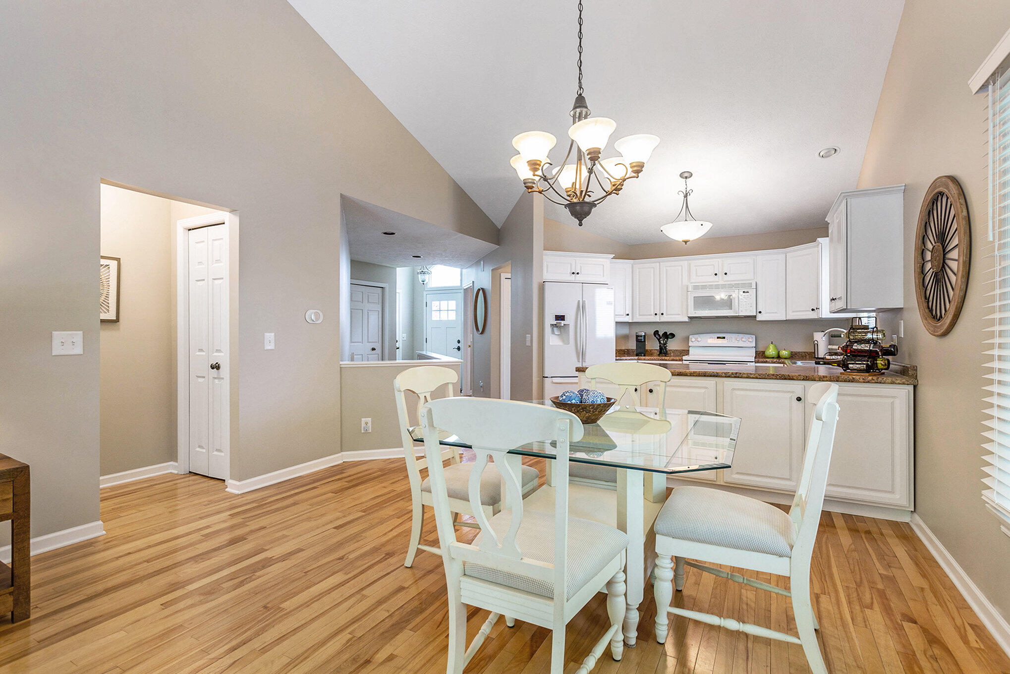 15655 Riverside Drive Spring Lake, MI 49456 - Photo 7 of 24 007_8l9a8333