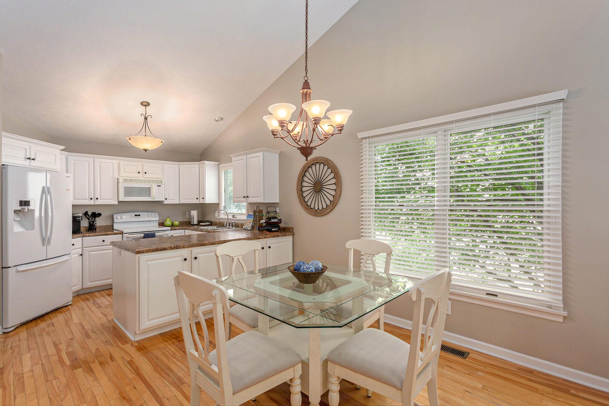 15655 Riverside Drive Spring Lake, MI 49456 - Photo 8 of 24 008_8l9a8309