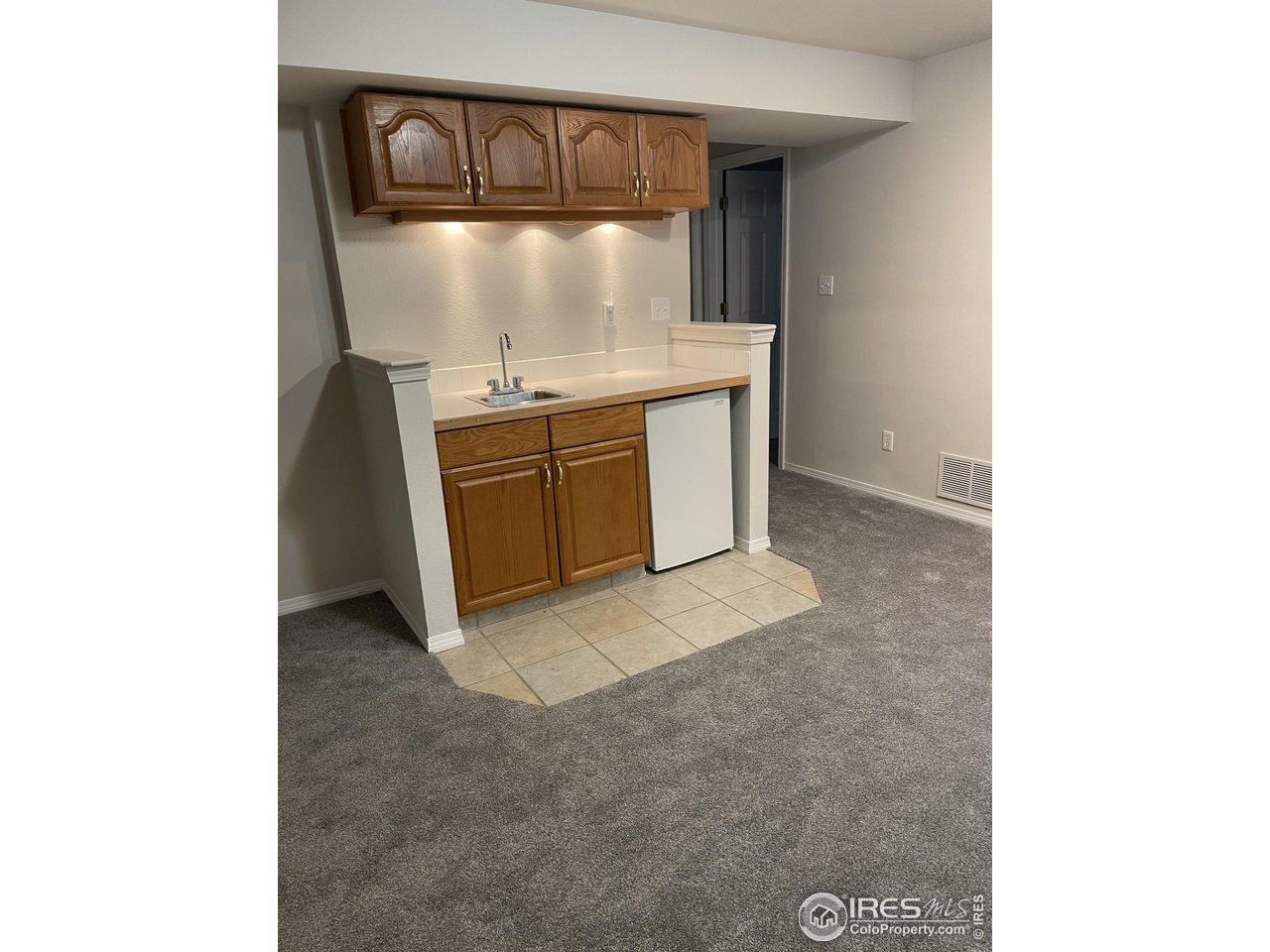 613 Rider Ridge Drive Longmont, CO 80504 - Photo 32 of 34 Kitchenette in basement