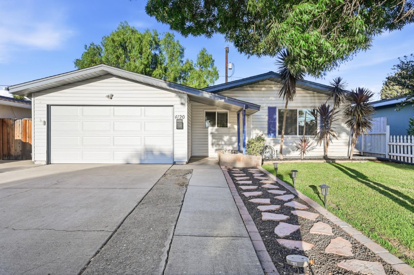 4120 San Ramon Way San Jose, CA 95111 - Photo 4 of 74 Gallery Image 4