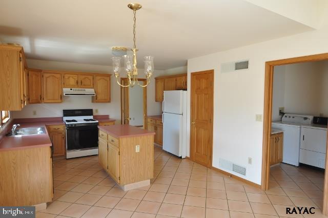 509 Hamlet Drive West Spring Grove, PA 17362 - Photo 5 of 31 Gallery Image 5