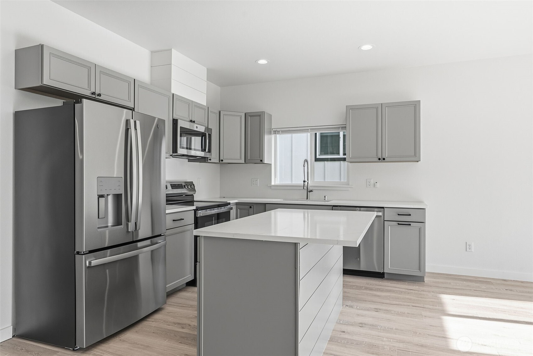 9 Anchor Way, Unit A Cathlamet, WA 98612 - Photo 8 of 25