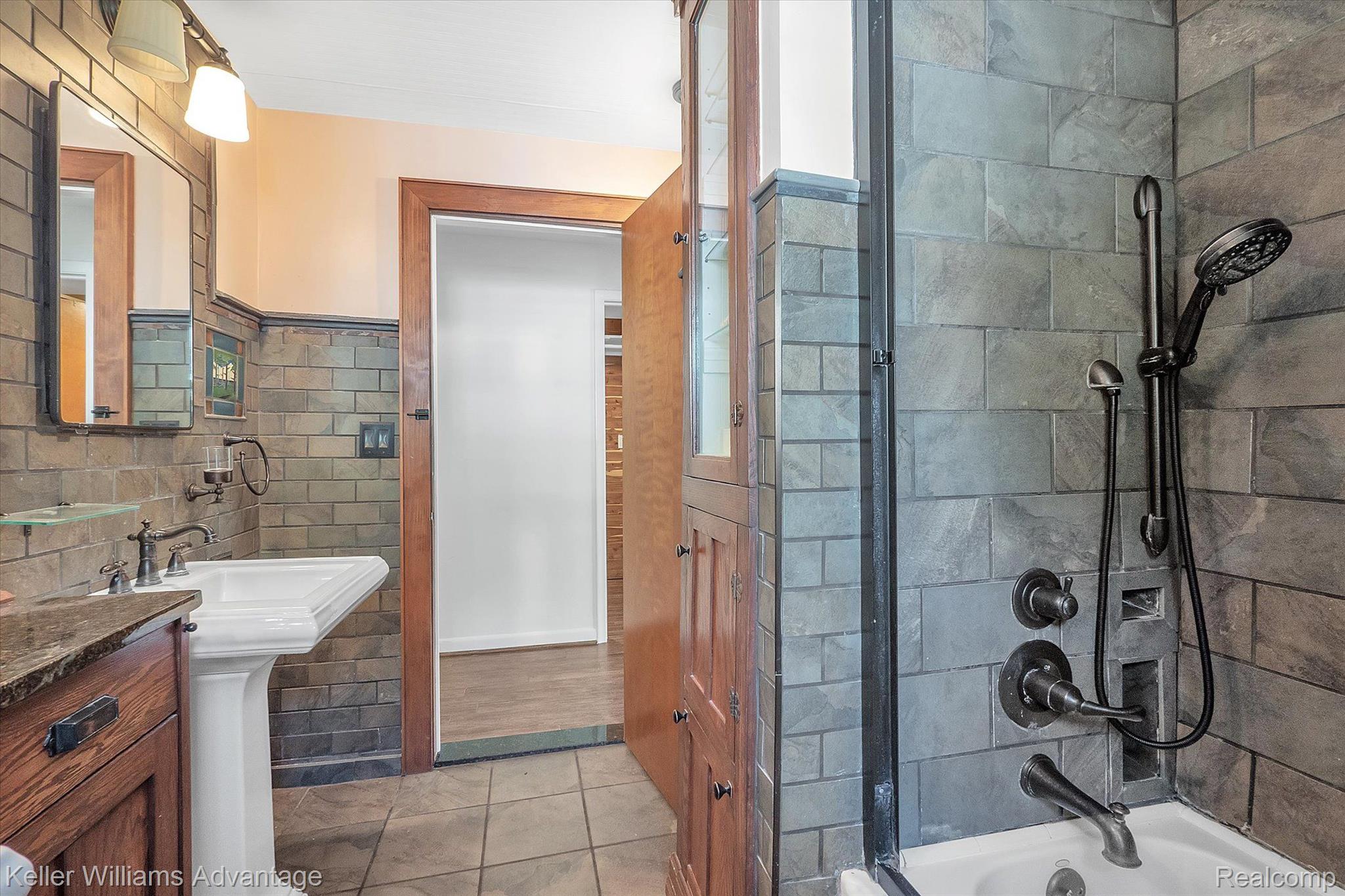 19049 Hannan Road New Boston, MI 48164 - Photo 22 of 68 Gallery Image 22