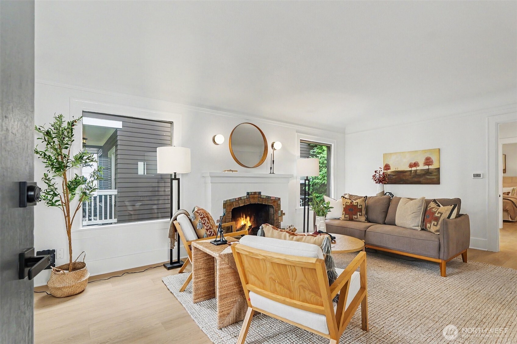 1111 North 76th Street, Unit 1 Seattle, WA 98103 - Photo 4 of 34