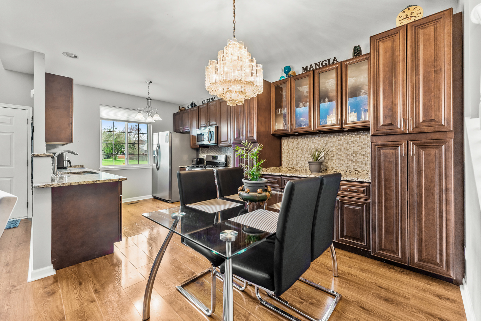 1516 Azalea Circle Romeoville, IL 60446 - Photo 6 of 28 Gallery Image 6