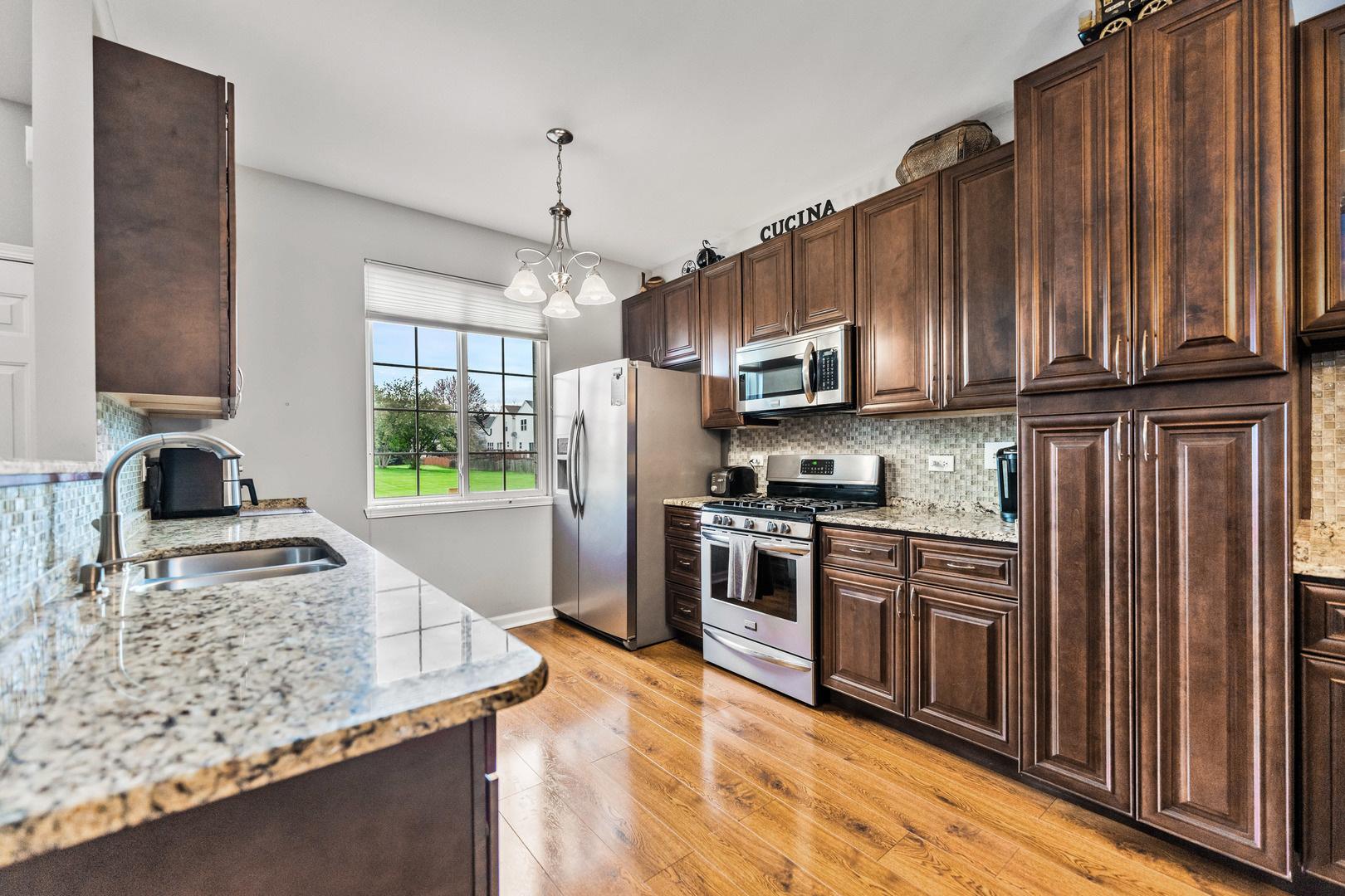 1516 Azalea Circle Romeoville, IL 60446 - Photo 7 of 28 Gallery Image 7