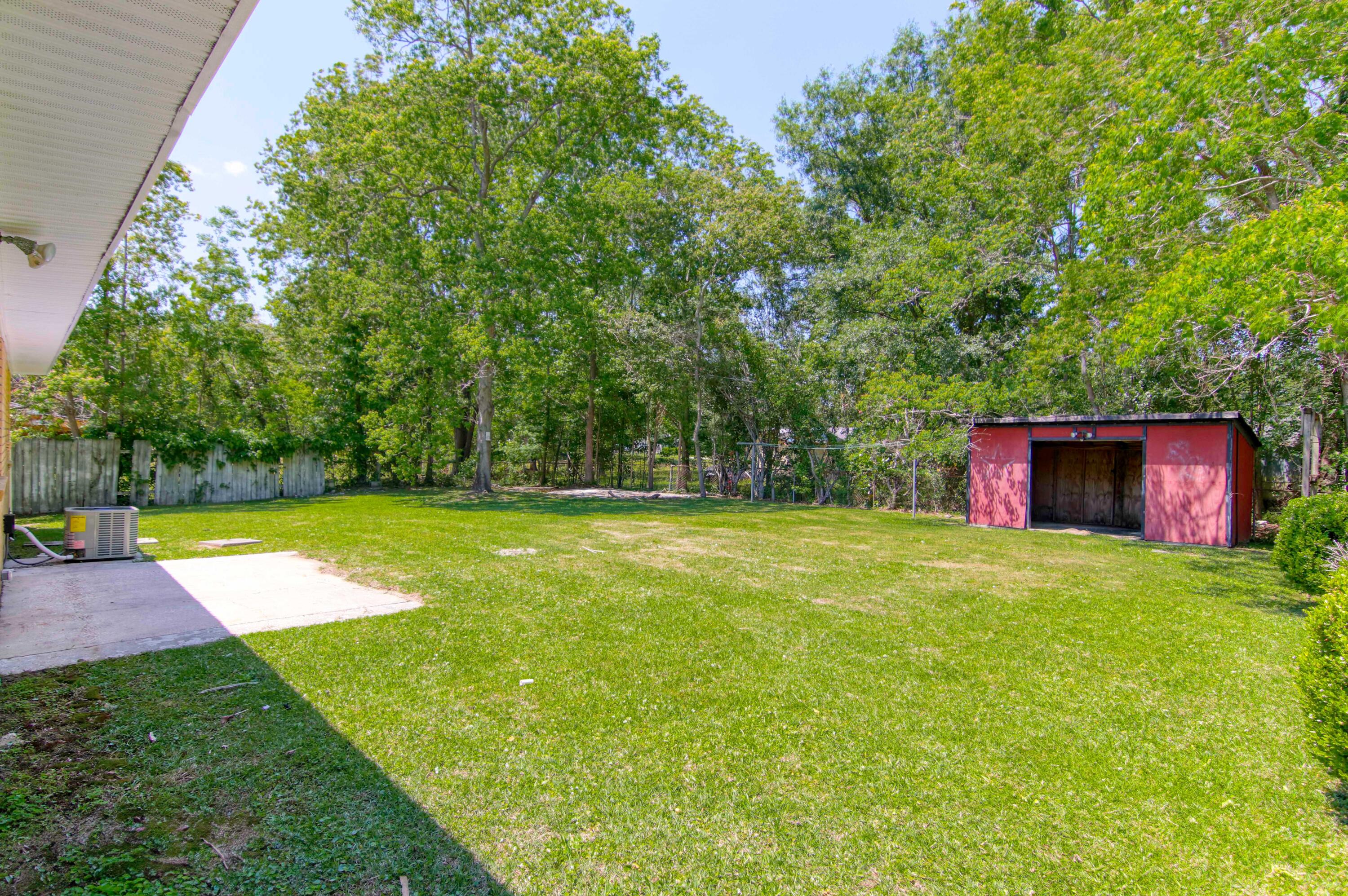 404 Farm Road Goose Creek, SC 29445 - Photo 37 of 41 404FarmRd-CasaVerdeMedialLLC29