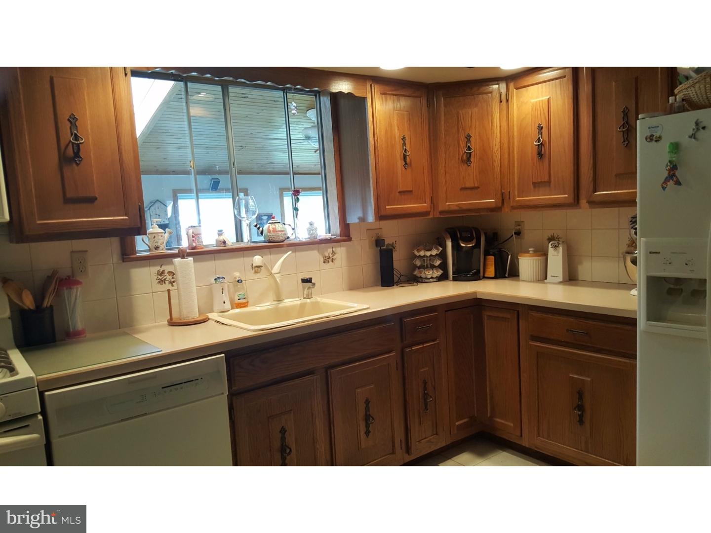 195 Waverly Road Southampton, PA 18966 - Photo 6 of 19 Gallery Image 6