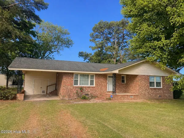 $184,000 | 2042 Pinetops-Crisp Road, Pinetops, NC 27864