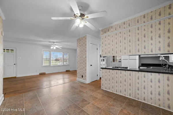 $184,000 | 2042 Pinetops-Crisp Road, Pinetops, NC 27864