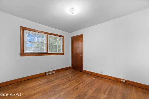 $184,000 | 2042 Pinetops-Crisp Road, Pinetops, NC 27864