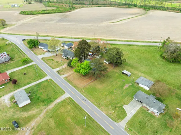 $184,000 | 2042 Pinetops-Crisp Road, Pinetops, NC 27864