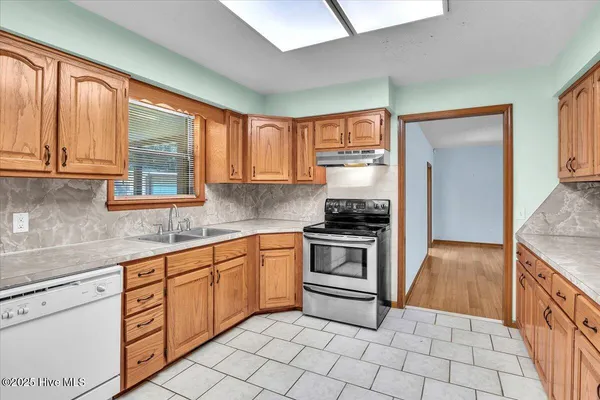 $2,650 | 7071 Old Oak Road Northwest, Longwood, NC 28452
