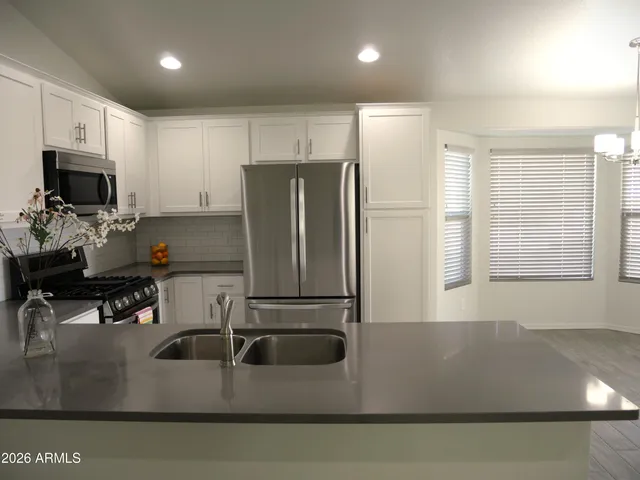 $1,850 | 1696 South Tenen Pass Drive, Benson, AZ 85602