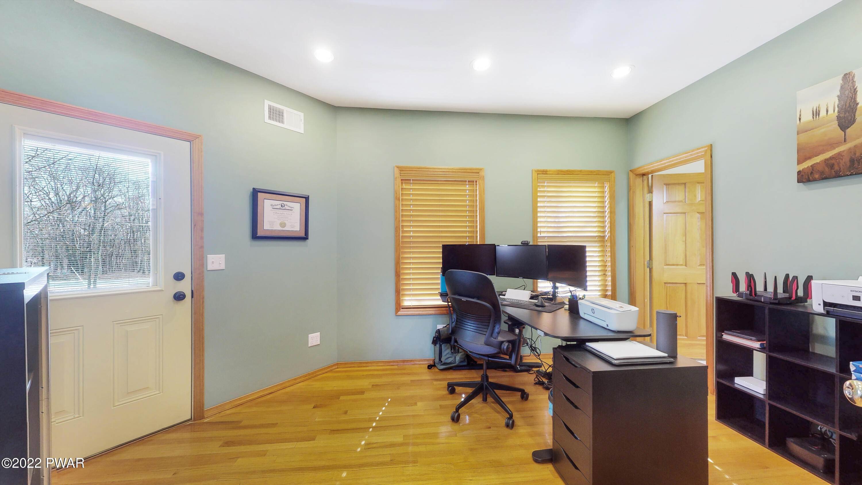 523 Maple Ridge Drive Hawley, PA 18428 - Photo 12 of 87