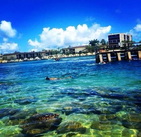 $9,000 | 72 Waterway Road, Jupiter, FL 33469