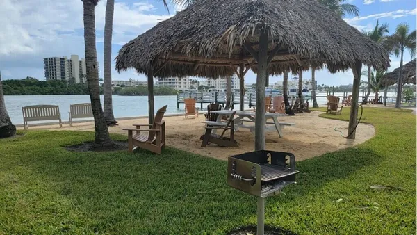 $9,000 | 72 Waterway Road, Jupiter, FL 33469