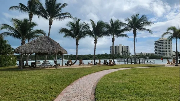 $9,000 | 72 Waterway Road, Jupiter, FL 33469