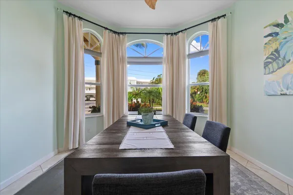 $9,000 | 72 Waterway Road, Jupiter, FL 33469
