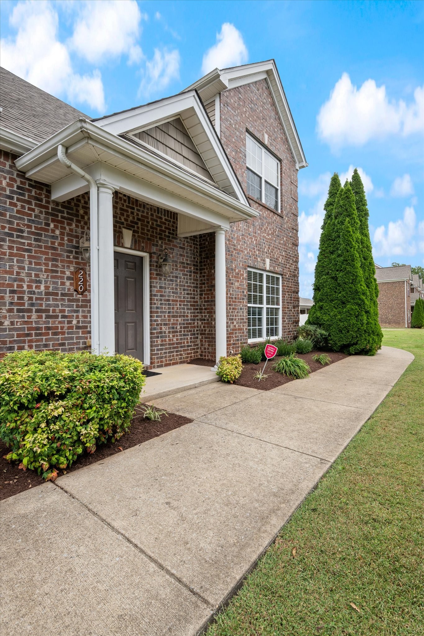 220 Rowlette Circle Murfreesboro, TN 37127 - Photo 3 of 30