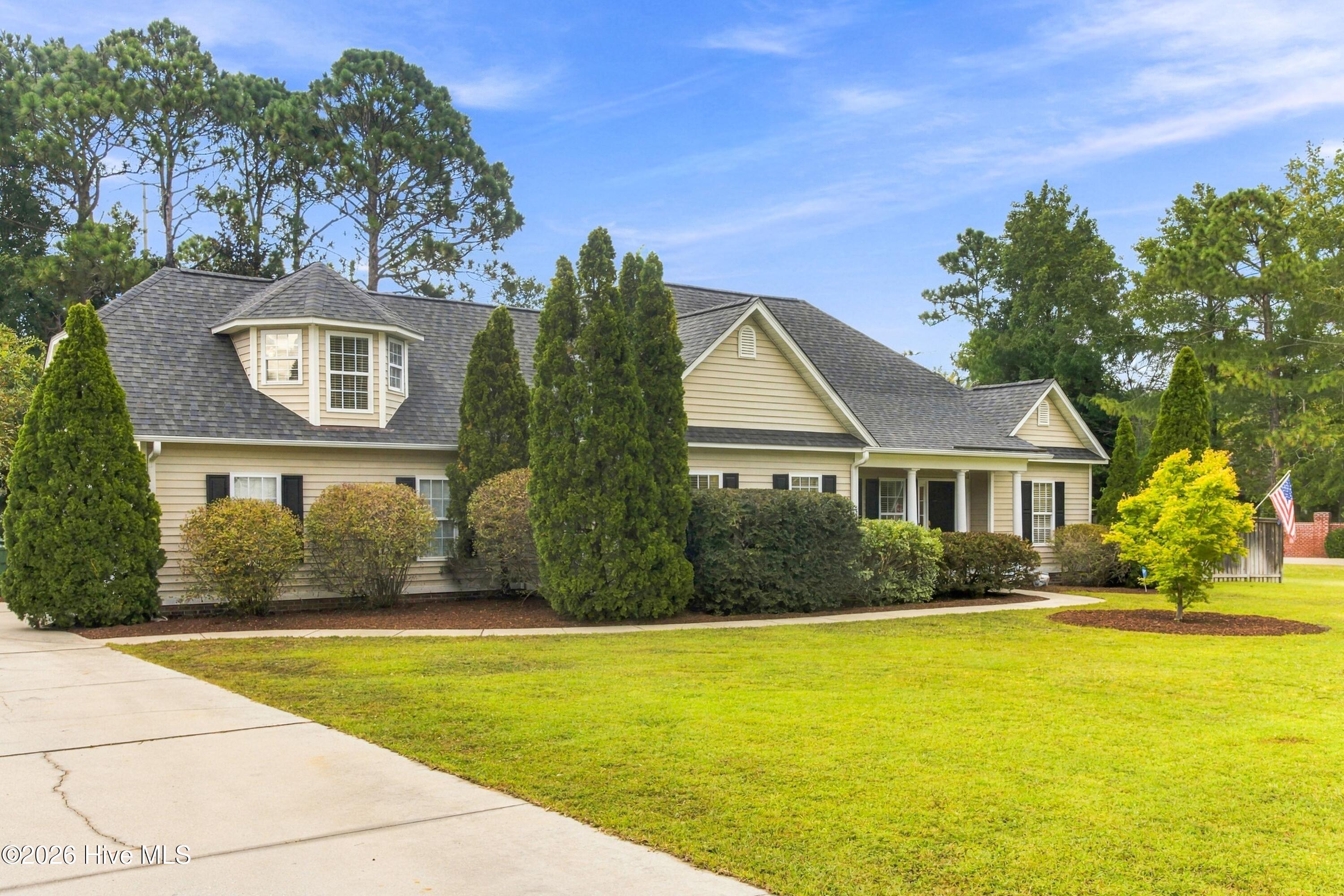 431 Lansdowne Road Wilmington, NC 28409 - Photo 3 of 53 002_431_lansdowne_road_wilmington-2_858