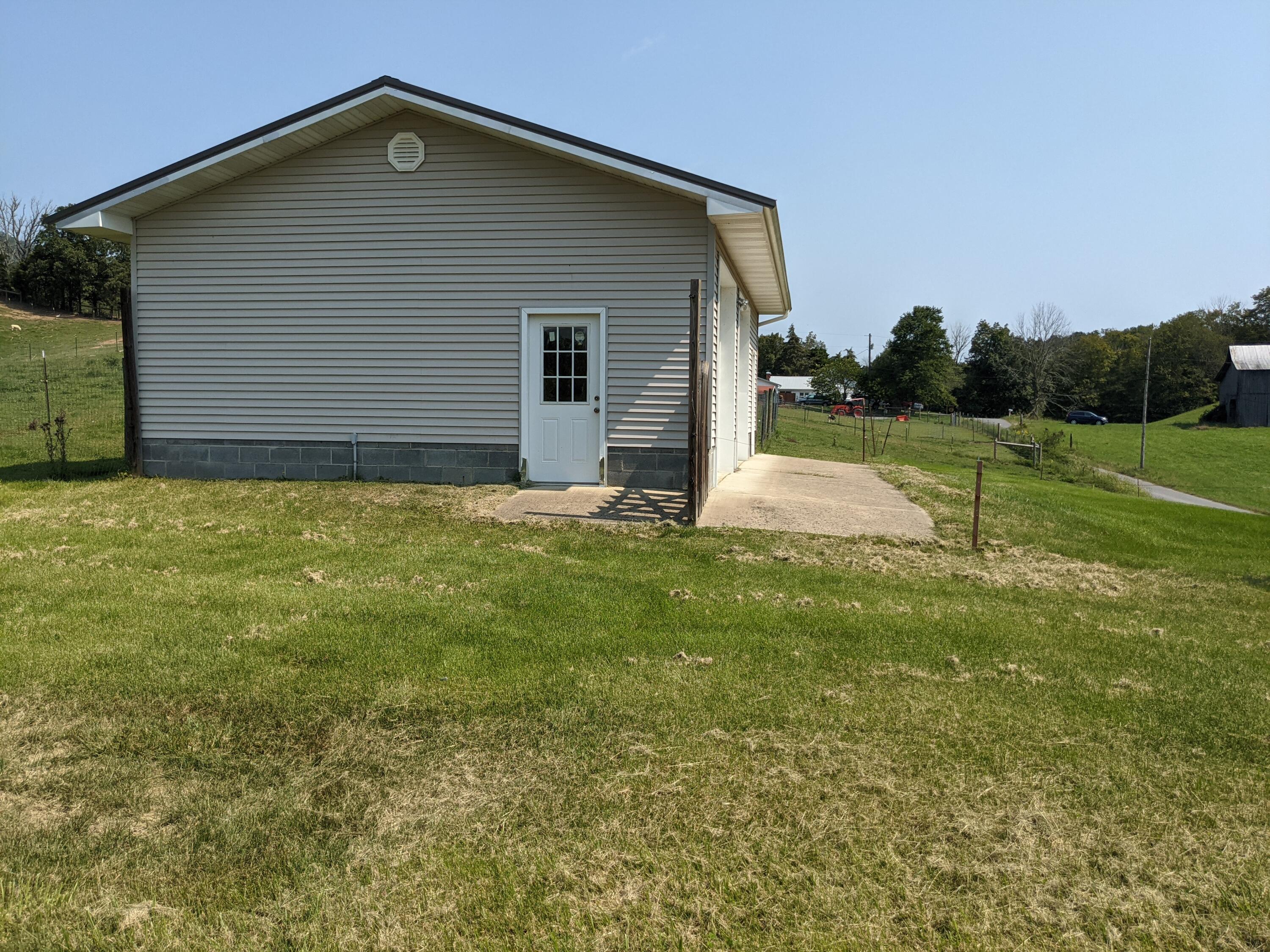 1780 Nelse Roberts Road Chuckey, TN 37641 - Photo 20 of 22 PXL_20210912_160919048