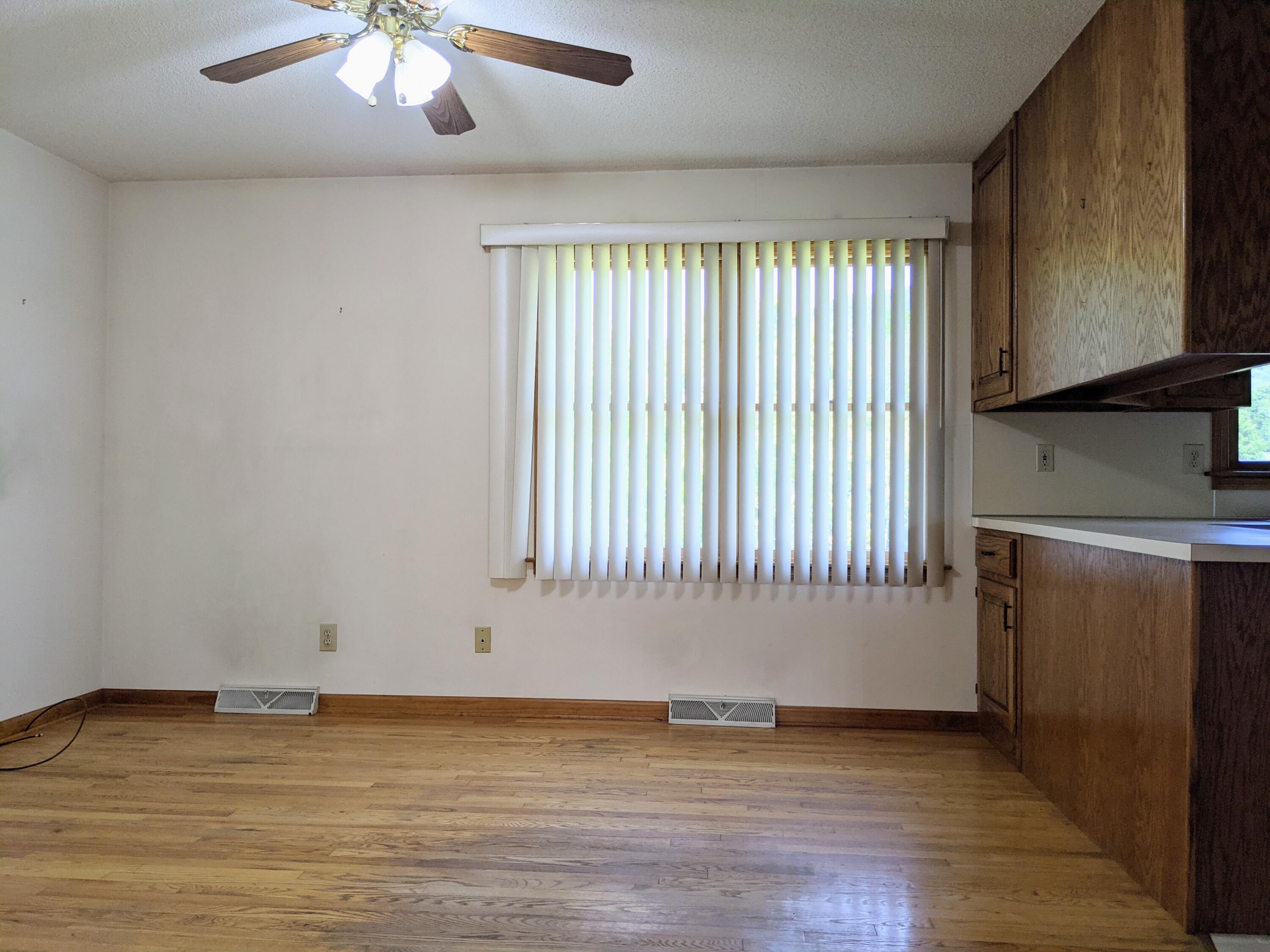 1780 Nelse Roberts Road Chuckey, TN 37641 - Photo 7 of 22 PXL_20210912_160030759