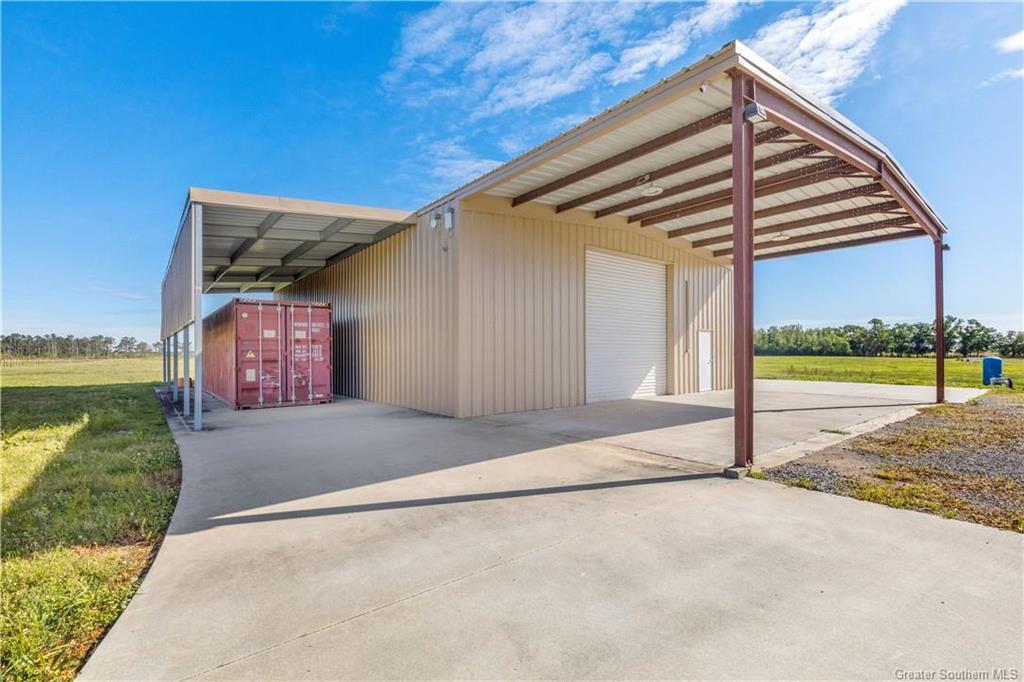 6838 Earl Ellender Road Sulphur, LA 70665 - Photo 4 of 20 Gallery Image 4