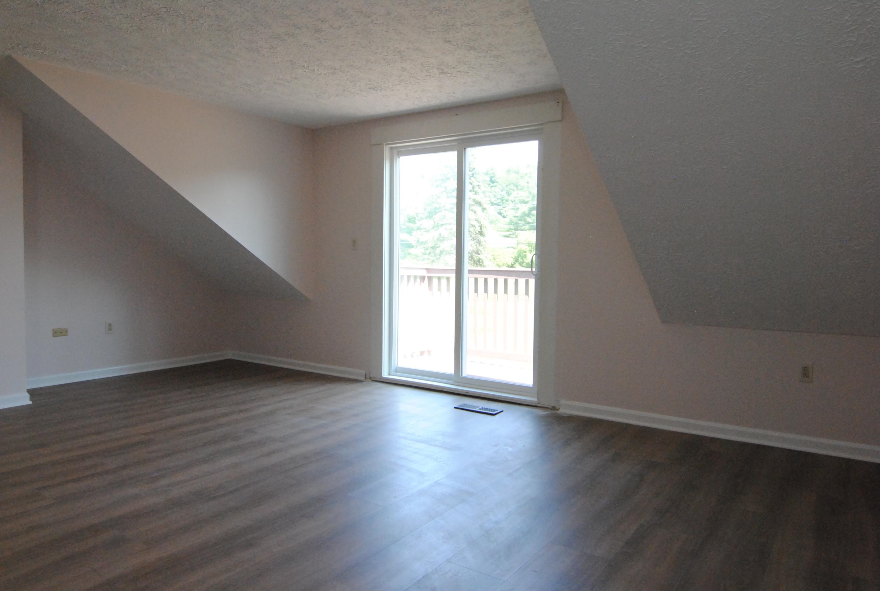 25 Cadogan Way Nashua, NH 03062 - Photo 18 of 22