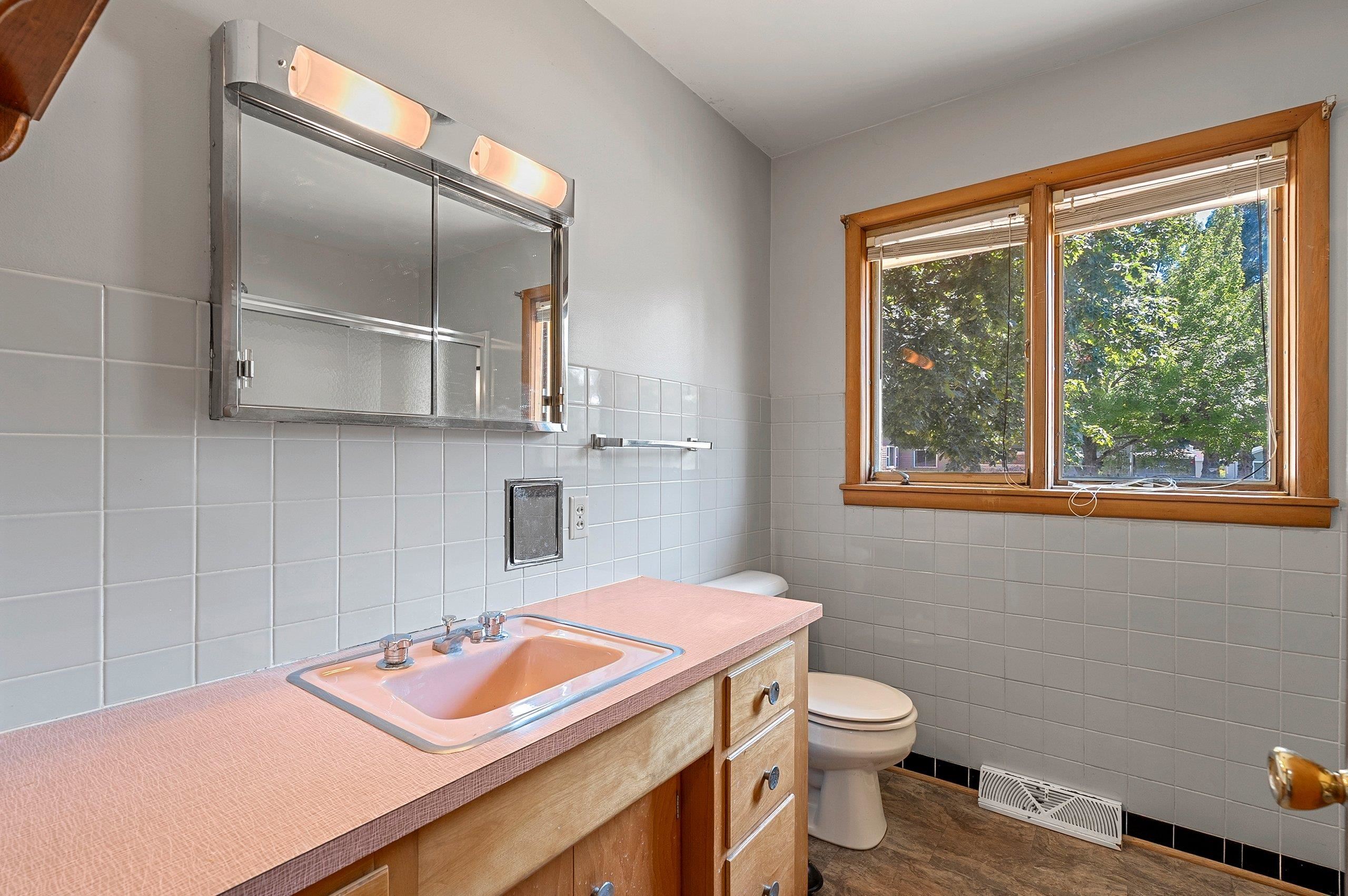 357 Jefferson Street Oconto, WI 54153 - Photo 29 of 62