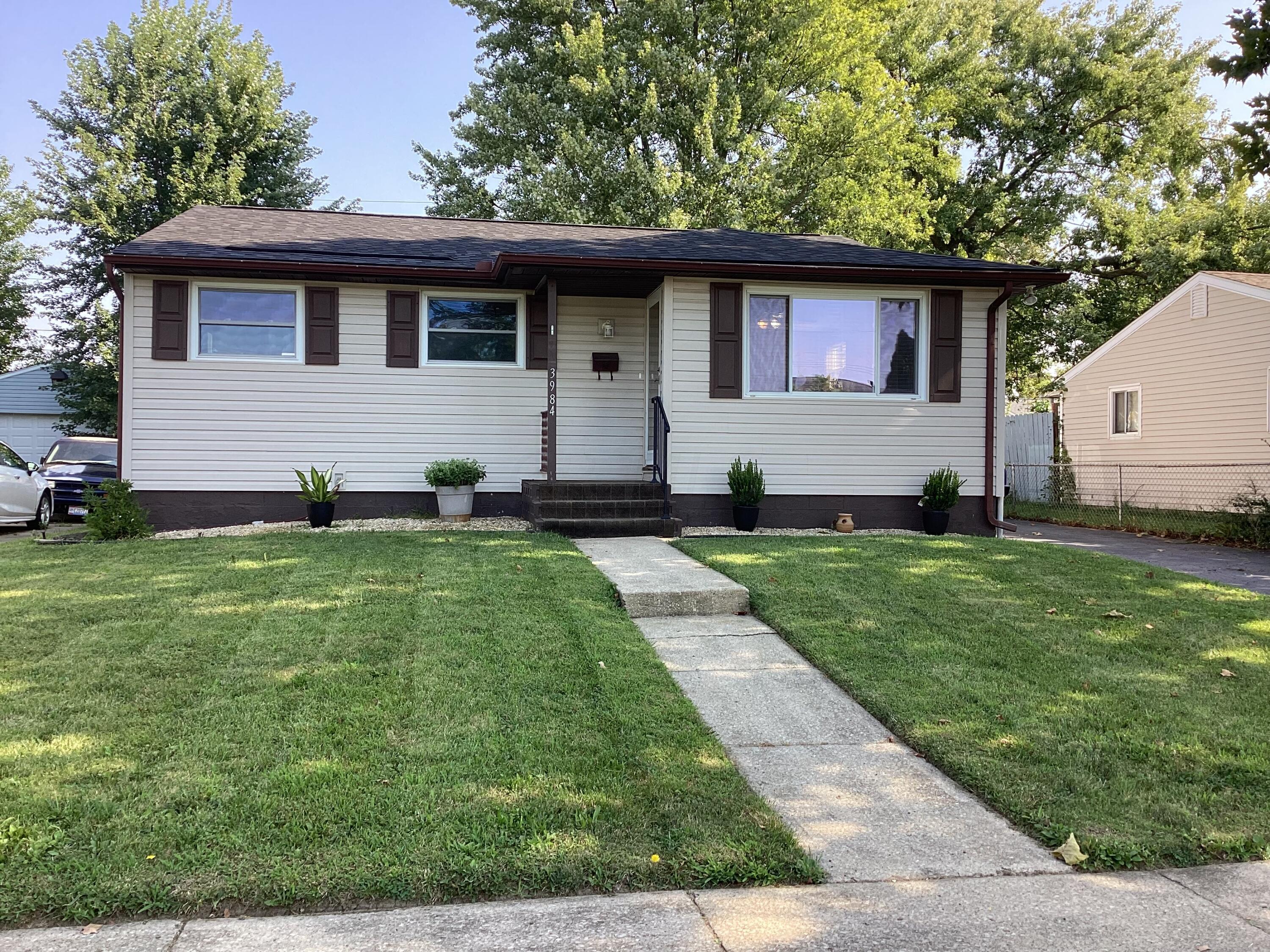 3984 Lynward Road Columbus, OH 43228 - Photo 1 of 34 Welcome to 3984 Lynward Rd.
